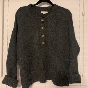 A&E seater hardly worn